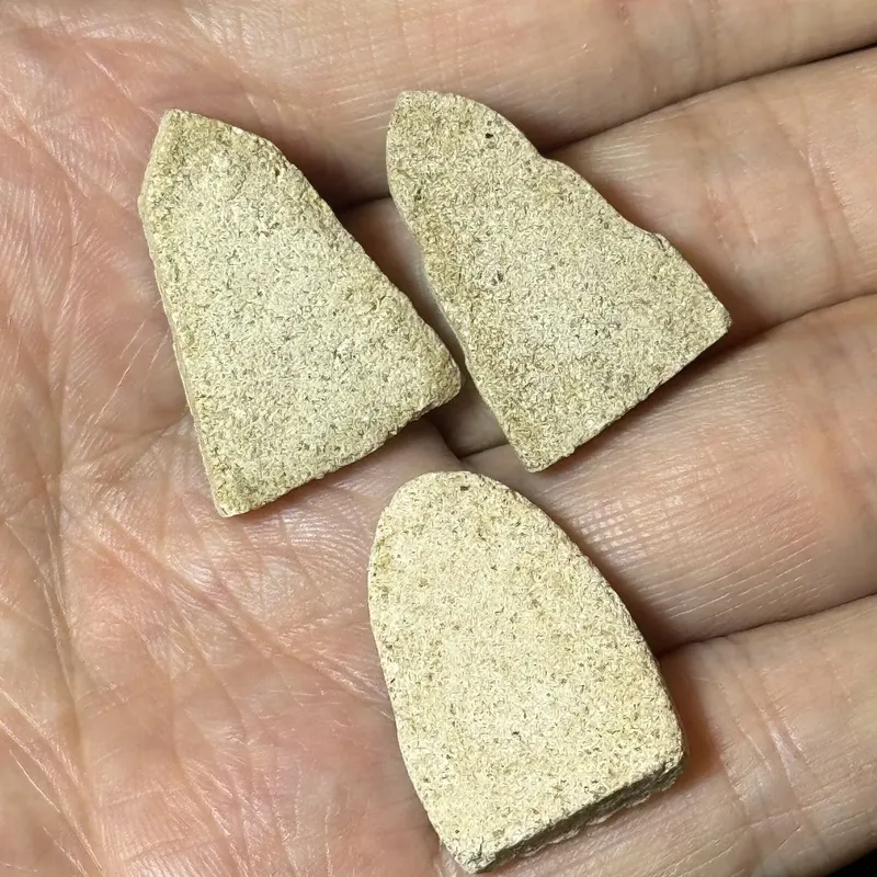Luang Pho Chai · Phra Phuttha Chinnarat · Itthije Maha Phut Powder · Wat Hua Wao, Singburi B.E. 2497 — 70-Year-Old Batch, 3 Pieces Each Certified 3