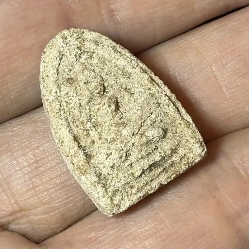 Luang Pho Chai · Phra Phuttha Chinnarat · Itthije Maha Phut Powder · Wat Hua Wao, Singburi B.E. 2497 — 70-Year-Old Batch, 3 Pieces Each Certified 4