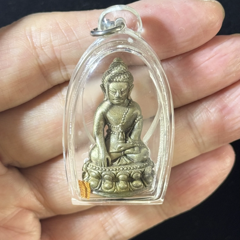 LP Charan Wat Amphawan Phra Kring Nawaloha B.E.2556 3