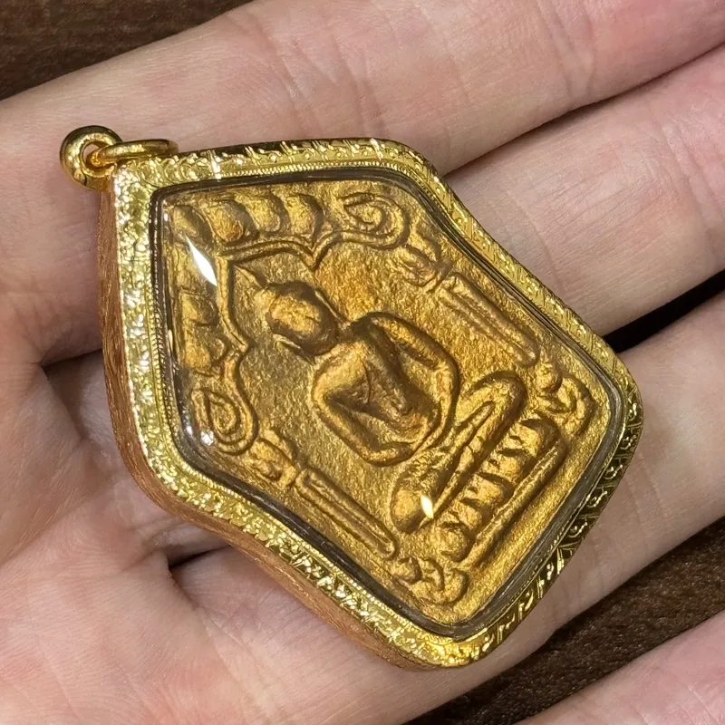龙婆添 · 拉哈莱寺丨พระขุนแผน坤平 · 诞辰146周年纪念版 · 大模圣粉 · 背镶双符管 · 佛历2568年督造 8
