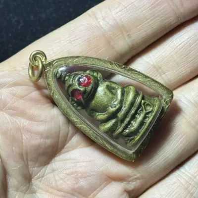 龙婆Koy·红眼拍婴（พระงั่ง）·圣合金（佛历2551年考丁代寺亲主加持｜全期限量999尊·金色防水壳·仅此一件）