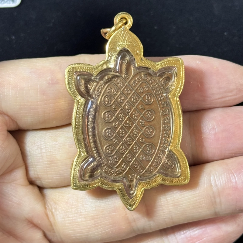Luang Pu Liew · Phaya Tao Thong · Phaloem · B.E. 2539 · Wat Rai Taeng Thong — Vintage 2