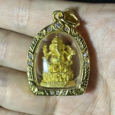 LP Namfon · Ganesha · Copper · Wat Phailom B.E. 2556 — LP Poon 101st Anniversary · Italian Gold Case