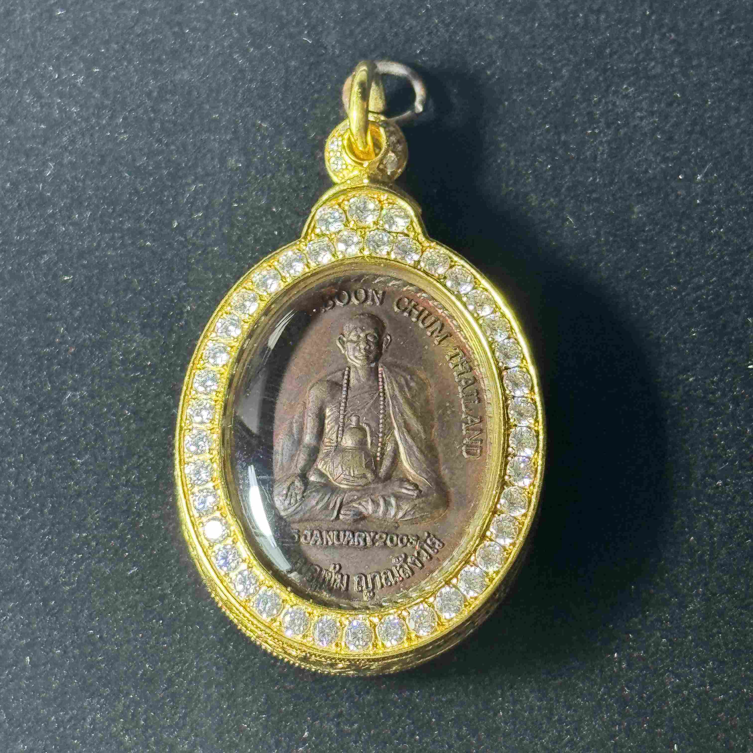 Kruba BoonChum 2546 Bhutan Royal Edition Self-Image Amulet | Guru Rinpoche Consecrated · Sanskrit Front · Ultra-Rare Limited 1000 Pieces