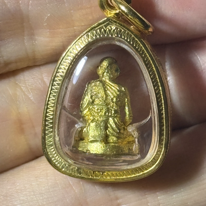 龙婆本 2536 黄铜立体法相小佛 Wat Bang Phra 认证真品 9