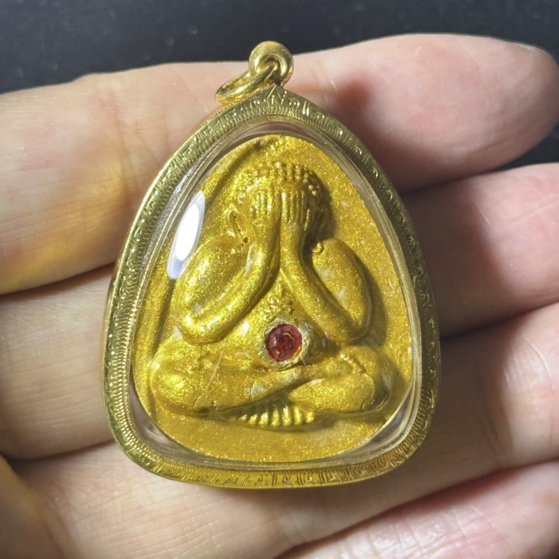 龙婆本 2535 粉质镶宝石必打佛 Wat Bang Phra 带证书