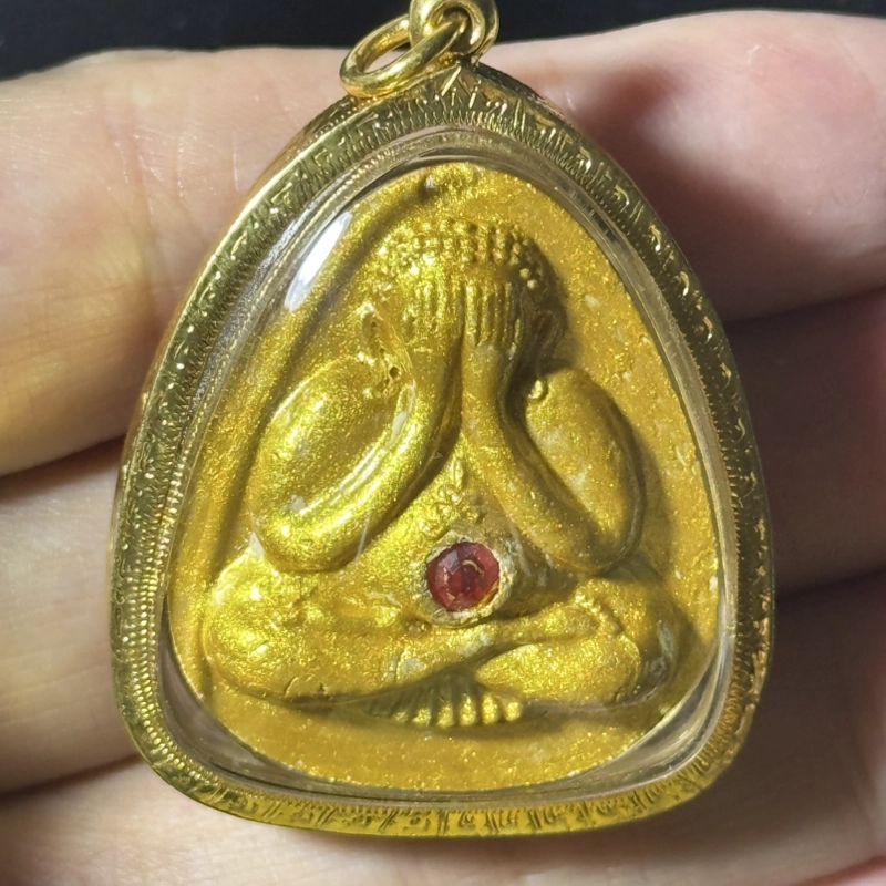 龙婆本 2535 粉质镶宝石必打佛 Wat Bang Phra 带证书 7