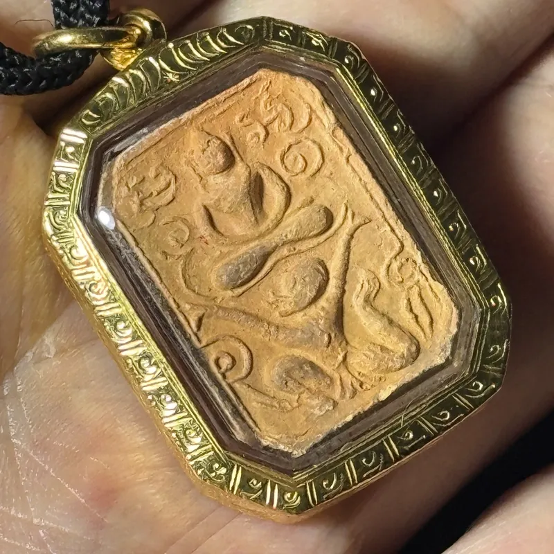 龙婆班·迈向佛国系列·大哈努曼法相·神圣黏土（佛历2536年曼宁哥寺｜萨玛空鉴定D01799·仅此一件） 6