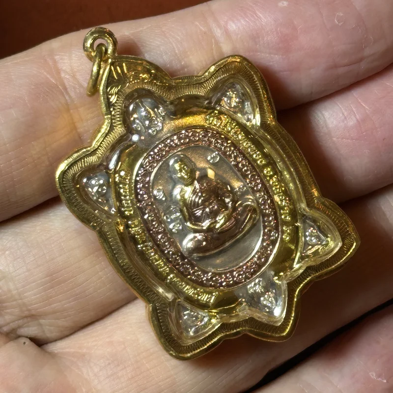 龙婆柳·招财龟·合金镀金（佛历2560年瓦莱登通寺开光｜泰国招财龟鼻祖） 9