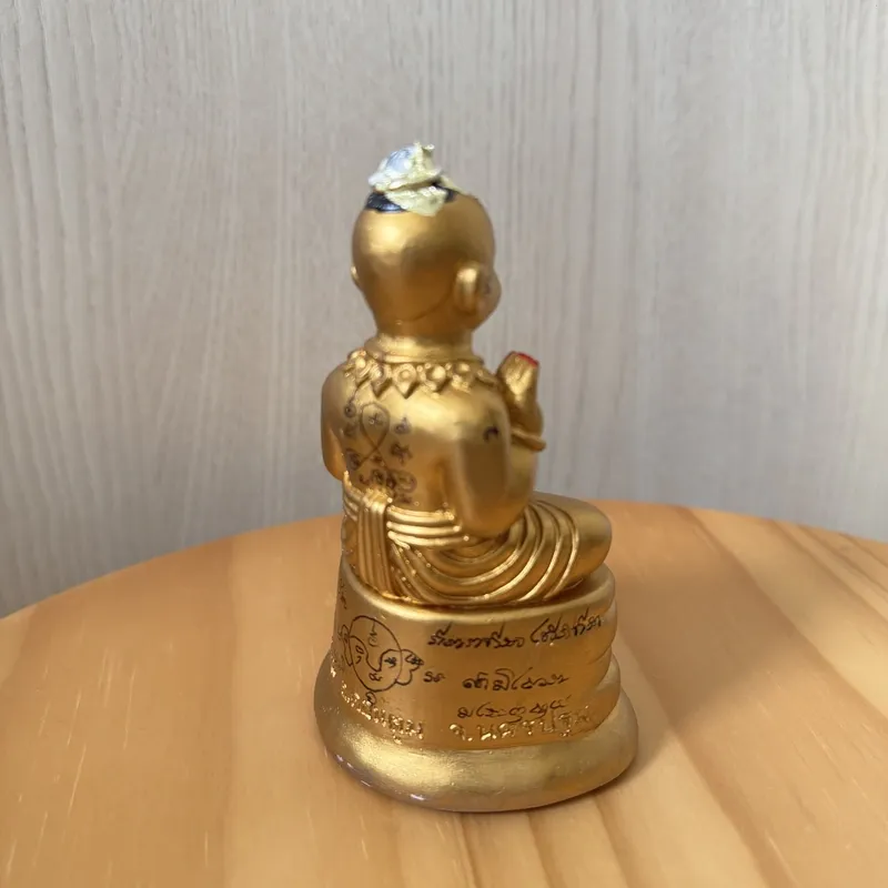 三暗寺·古曼童精巧摆件·佛历2567年·圣料混合（高12cm·宽6cm·帕巴拉七加持｜桌面供奉·招财镇宅） 4