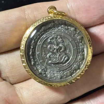 阿赞初·泽度金照妖镜·九宝铜（佛历2550年普泰萨旺皇家古寺开光｜คันฉ่องผ่าตะวันเหนือดวง 破日凌运升位版·附鉴定卡·可补货）