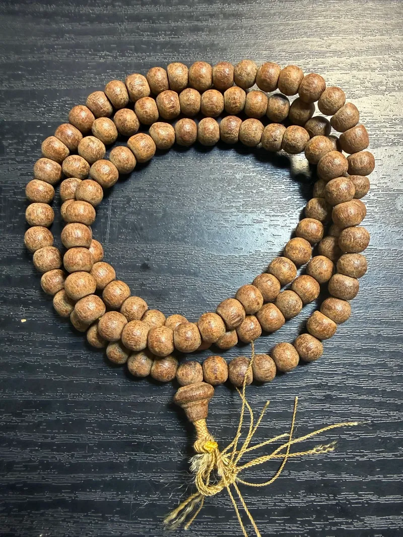 龍婆烏達瑪·木念珠(約佛曆2522–2529年北碧府旺威威卡蘭寺|協會正式鑑定卡 KR03271·僅此一串) 1