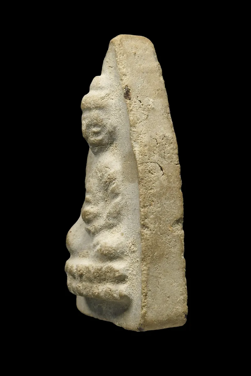 Khun Mae Boonruean · Phut Noi Little Buddha · First Batch (Run Raek) · Sacred Scripture Powder · Small Mold · Wat Awut Wikasitaram B.E. 2494 — Certified No. 07011 3