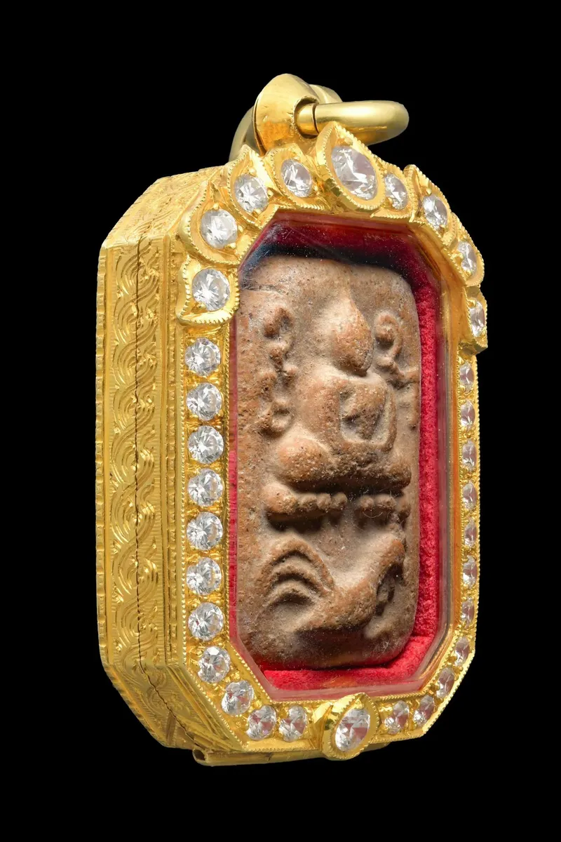 Luang Phor Parn · Buddha on Rooster (Phra Khi Kai) · Three-Tail Mold · Wat Bang Nom Kho c. B.E. 2460 — Association Certified No. 03893, Gold Case 4