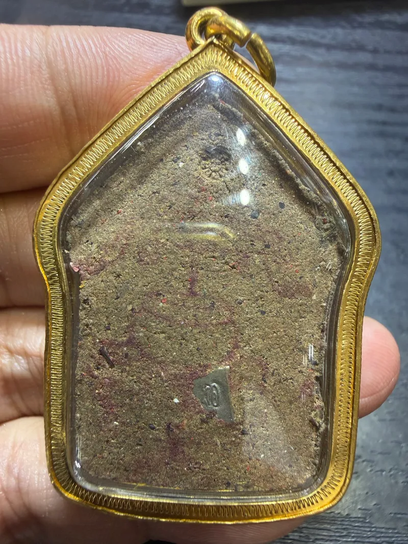Ajarn Chun · Pai Geng Ya Khun Paen (Phrai Kanya) · Sacred Powder with Takrut · Gold-Coloured Case · Wat Pa Chao Sua B.E. 2557 — Certified P02501 2