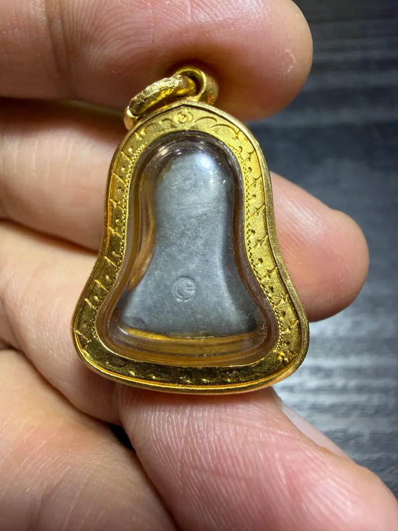 Chao Khun Phon · Phra Pidta Na Hua Khao Mold · Lead · Gold-Coloured Case · Wat Nang, Bangkok, c. B.E. 2507–2509 — Certified PM03467 2