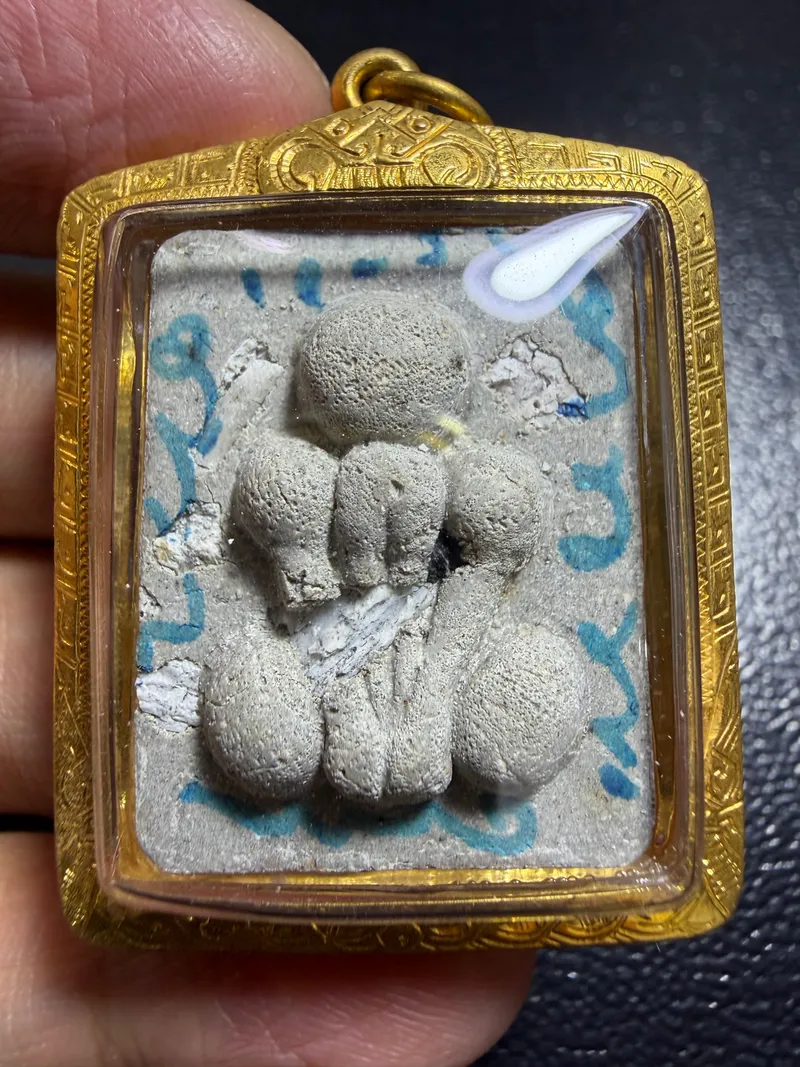 龍婆禪南·鬼骨必打·雙面必打·鬼骨粉(佛曆2568年|供應商標註製作80尊|協會正式鑑定卡 PM08294·僅此一件) 1